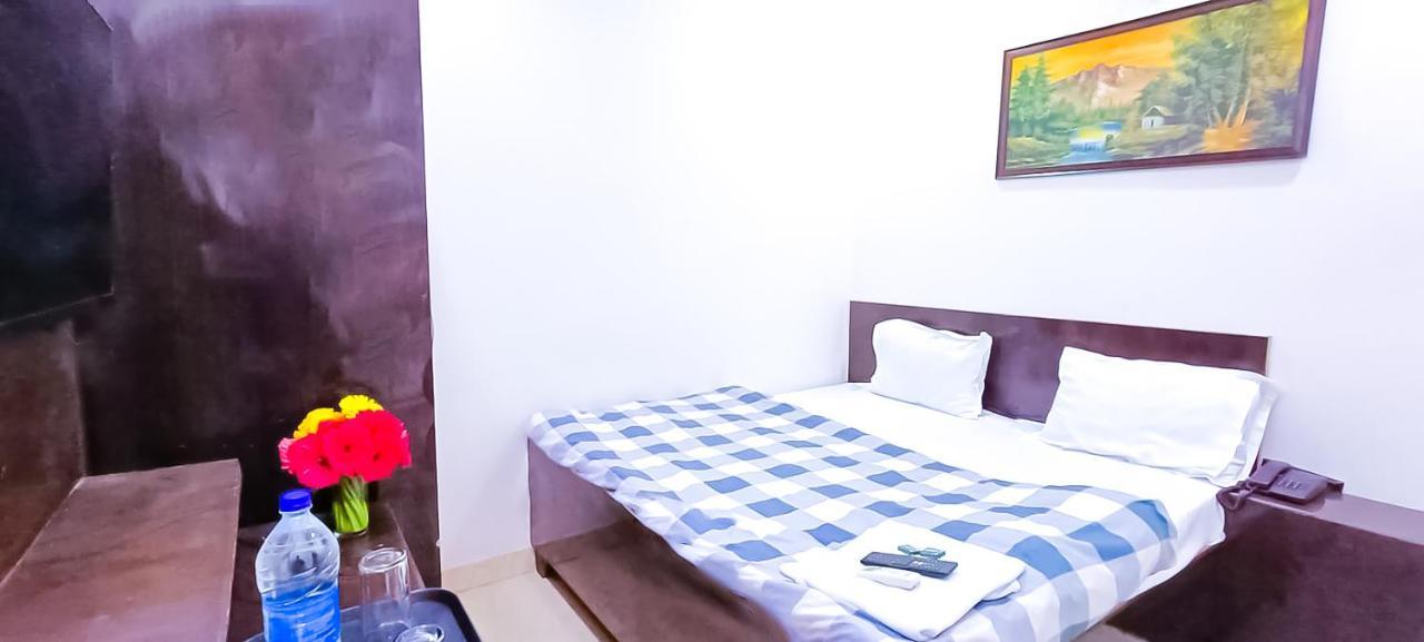 Hotel Tom - Jungpura Chruch Road 新德里 外观 照片